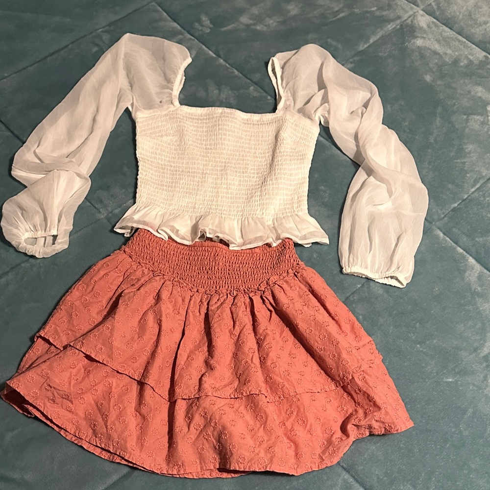 Hollister White and Coral Mini Skirt Set